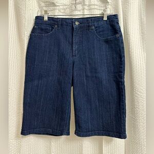 Jones New York Gramercy Curvy Short Jean Capri